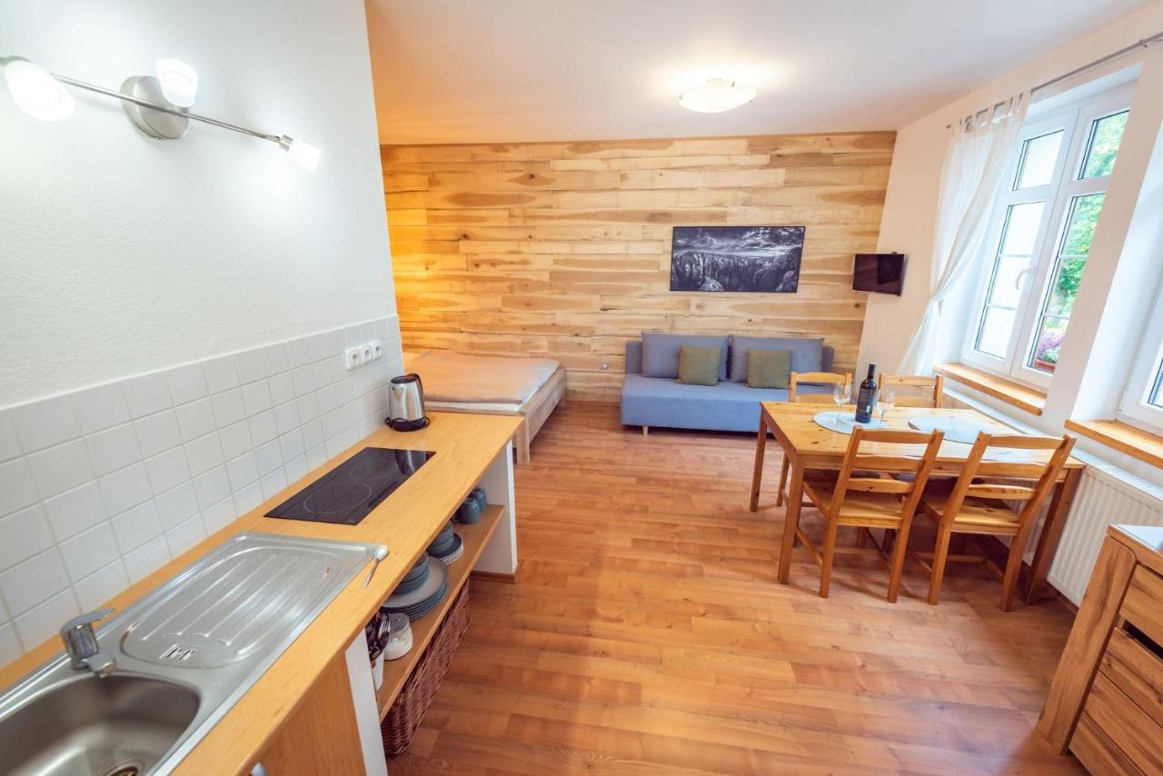 Apartmány Pod Křížovým vrchem Adršpach Exterior foto